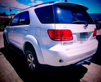 TOYOTA FORTUNER V6 4X4 AÑO 2007 - Imagen 5