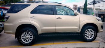 TOYOTA FORTUNER 2.7 4X4 CAJA MANUAL AÑO 2013 - Imagen 3