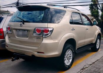 TOYOTA FORTUNER 2.7 4X4 CAJA MANUAL AÑO 2013 - Imagen 4